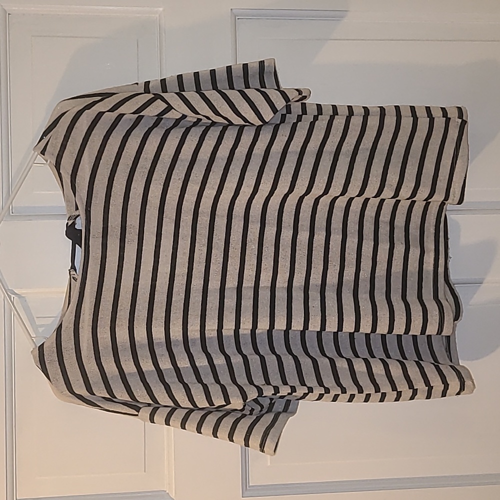 Striped Crop